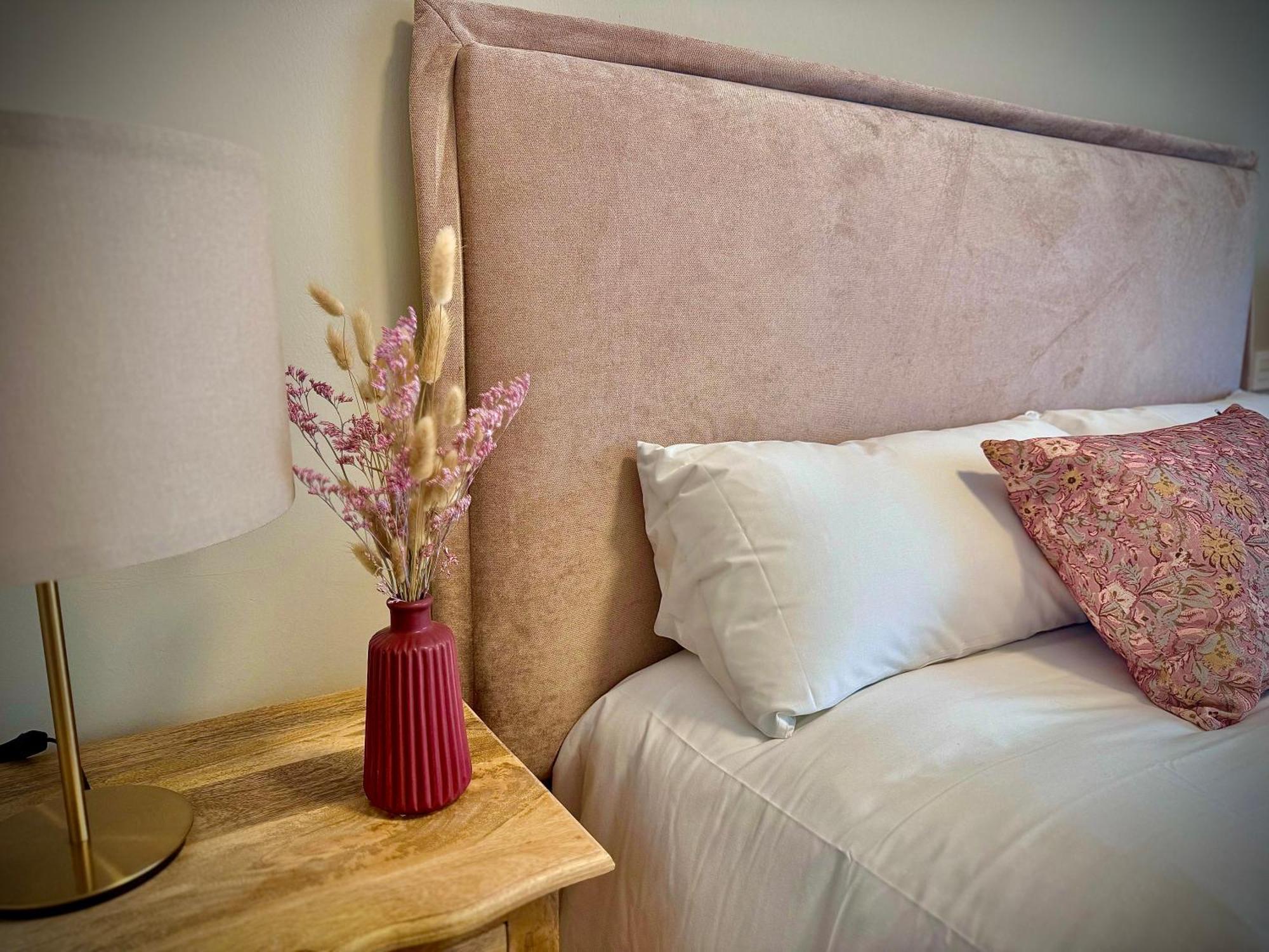 Bellavetusta Postigo Apartment Oviedo Bagian luar foto